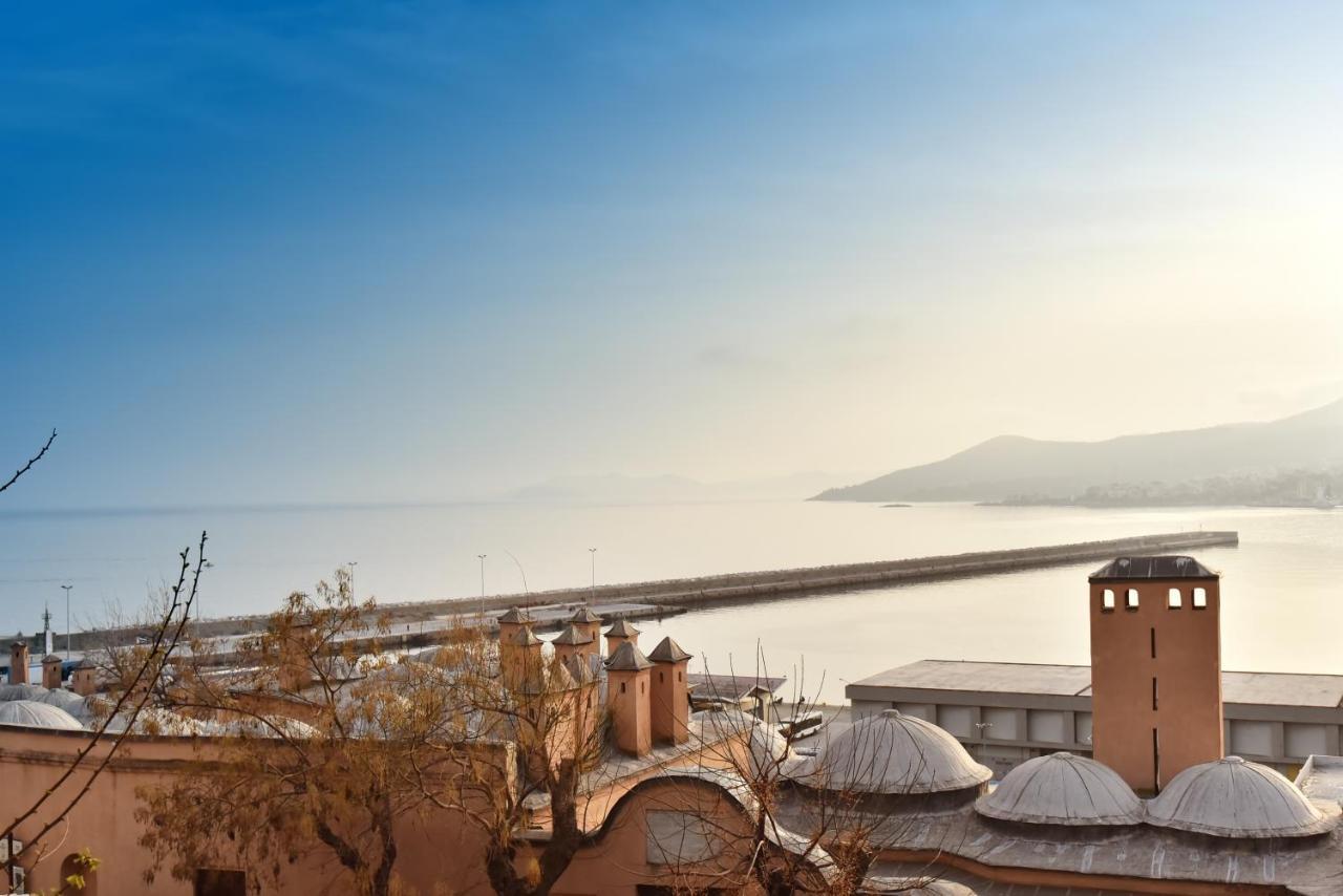 Golden Sea View - Old Town Apartment Kavála Exterior photo